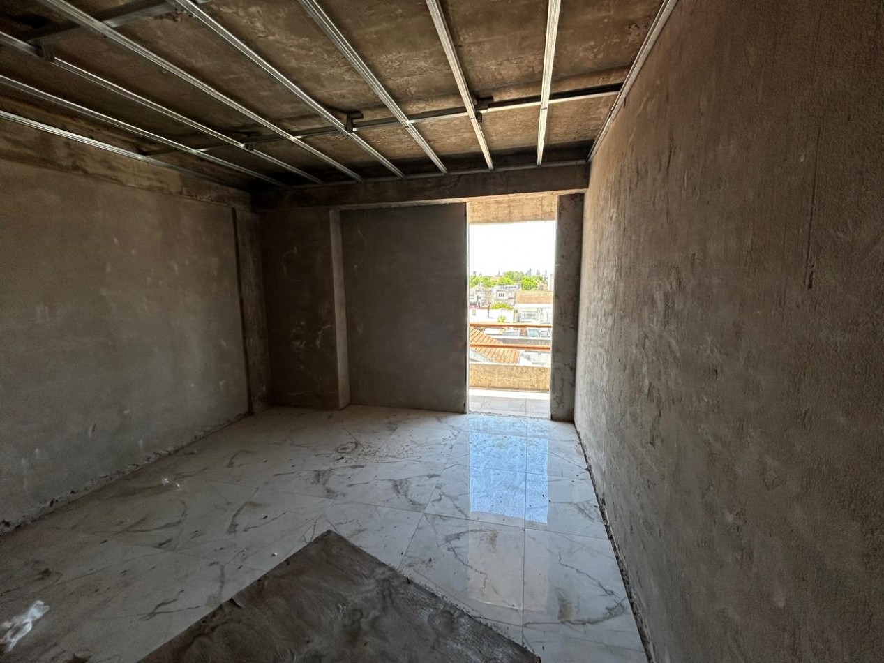 DEPARTAMENTOS DOS AMBIENTES  CON COCHERA A ESTRENAR  ZONA FACULTAD.