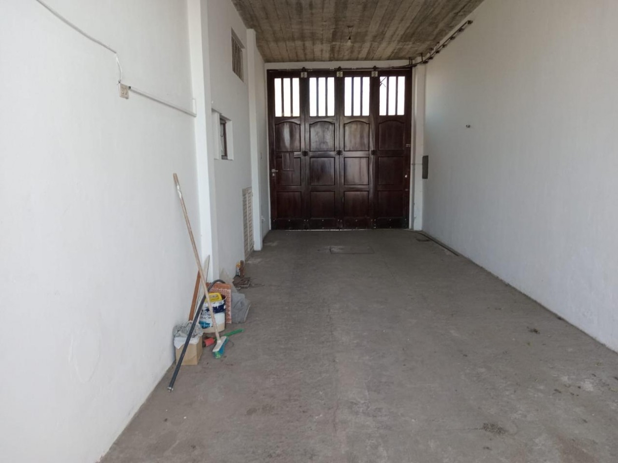 LOCAL  -ZONA GABOTO Y GALICIA