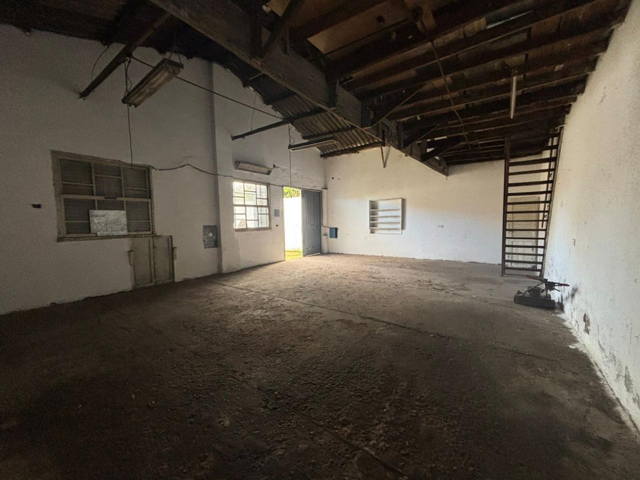 LOCAL  -ZONA GABOTO Y GALICIA