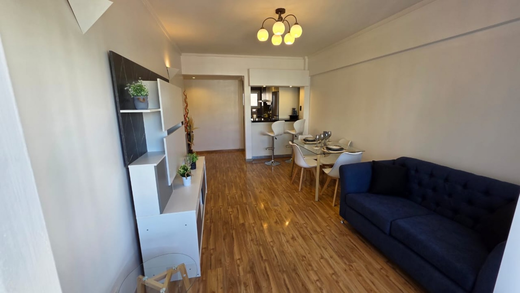 Departamento 3 ambientes c/espacio de cochera zona Plaza Mitre