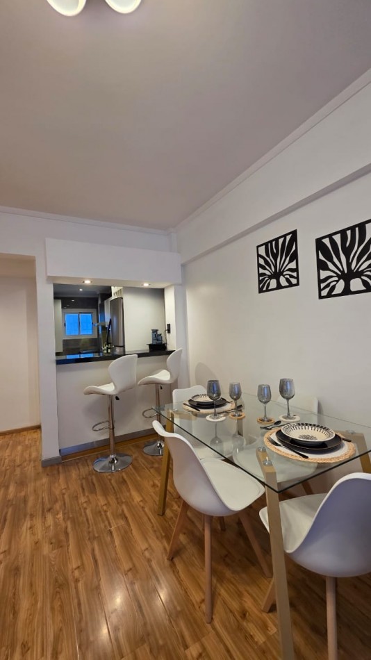 Departamento 3 ambientes c/espacio de cochera zona Plaza Mitre