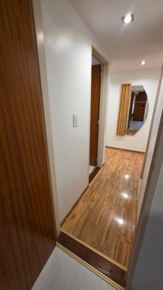 Departamento 3 ambientes c/espacio de cochera zona Plaza Mitre