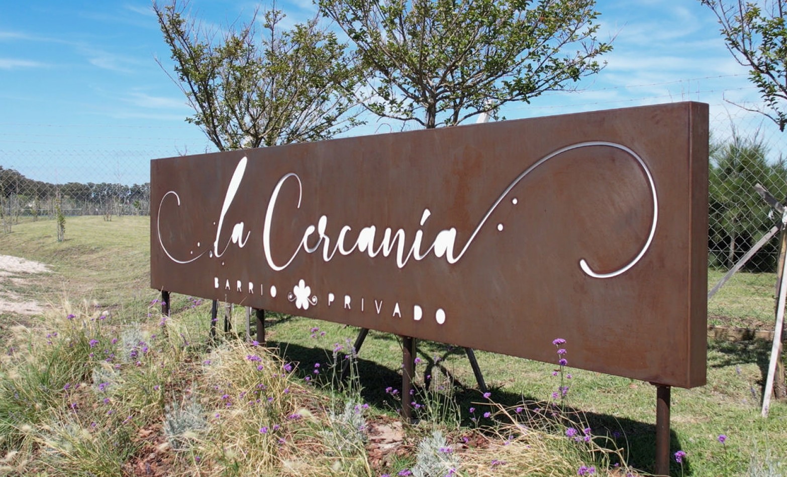 Lote en el Barrio La Cercania  1000 Mts