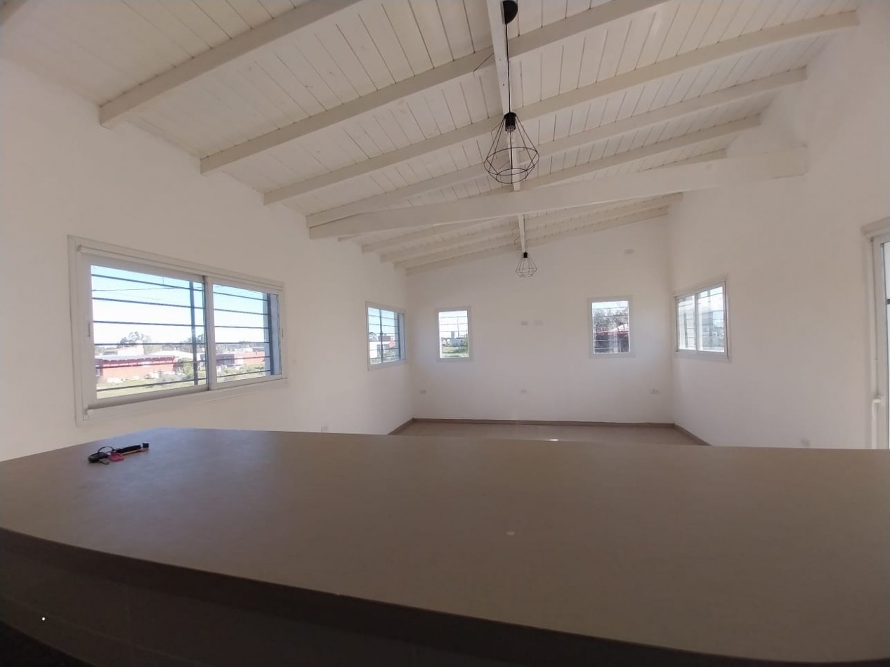 CASA 2 Amb A ESTRENAR! Acantilados