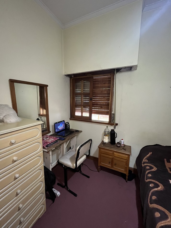 VENTA DOS PH 2 Y 3 AMBIENTES A RECICLAR EN POMPEYA. VENTA EN BLOCK APTO CREDITO