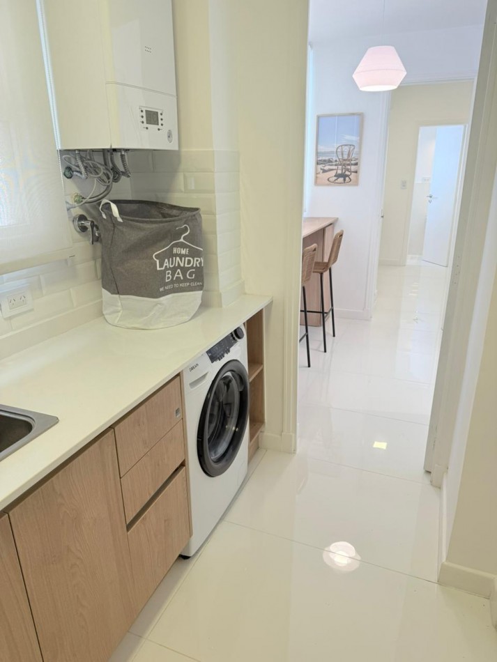 Departamento 3 amb al frente con balcon Reciclado Centro 