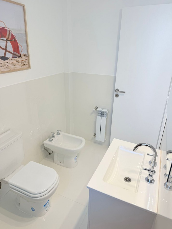 Departamento 3 amb al frente con balcon Reciclado Centro 