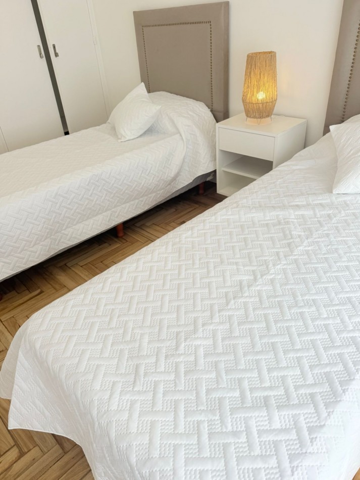 Departamento 3 amb al frente con balcon Reciclado Centro 