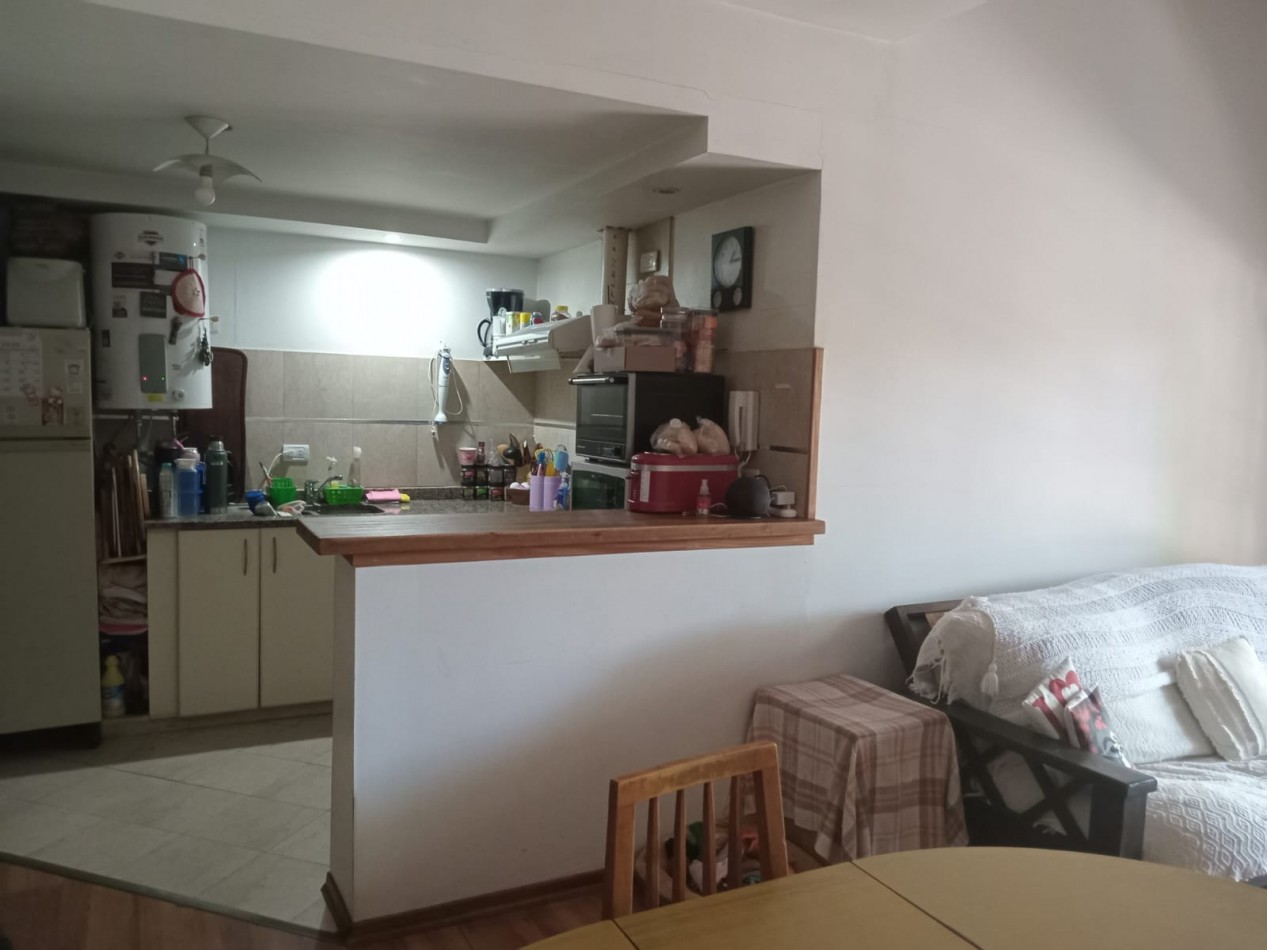 DEPARTAMENTO AL FRENTE 3 AMBIENTES CON TERRAZA / TEJEDOR Y ACEVEDO