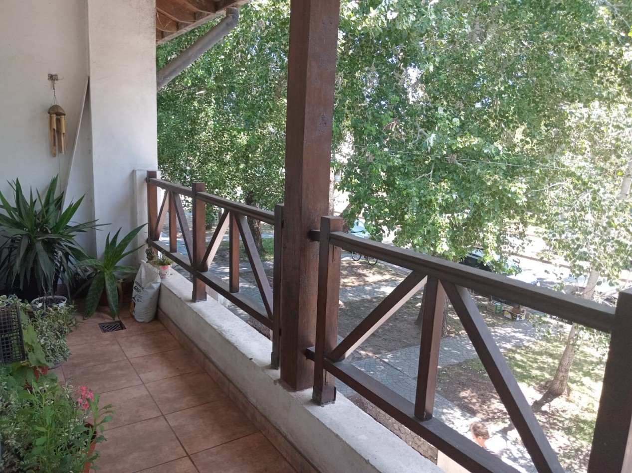 DEPARTAMENTO AL FRENTE 3 AMBIENTES CON TERRAZA / TEJEDOR Y ACEVEDO
