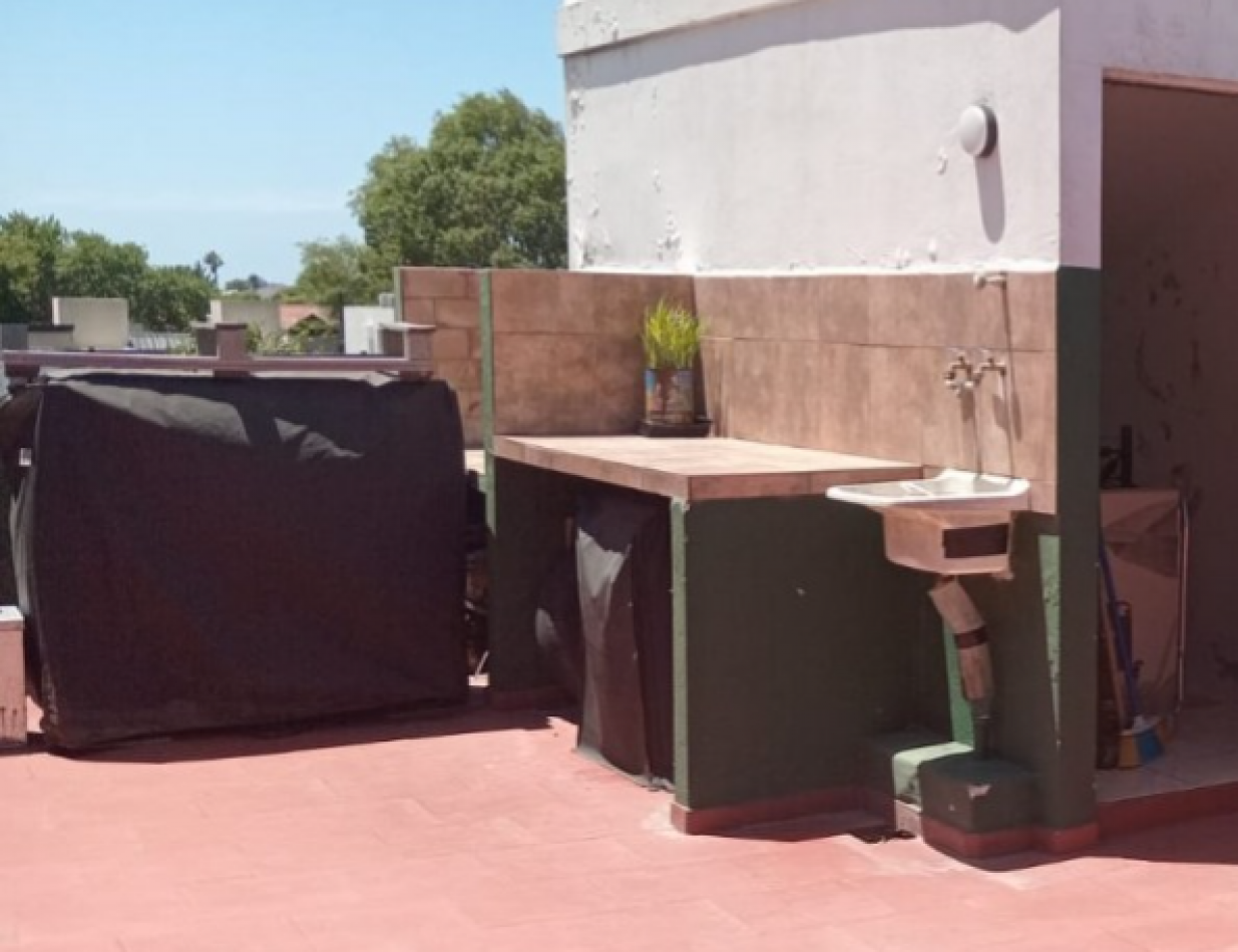 DEPARTAMENTO AL FRENTE 3 AMBIENTES CON TERRAZA / TEJEDOR Y ACEVEDO