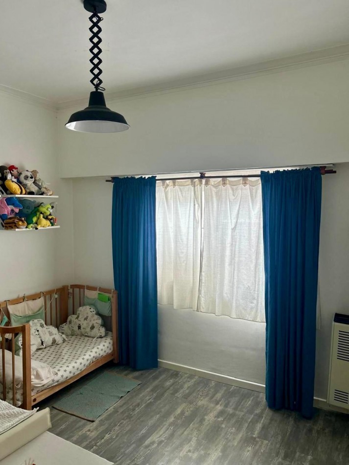 Venta Casa en ph, 3 ambientes, Parque Luro