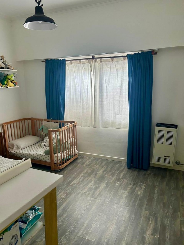 Venta Casa en ph, 3 ambientes, Parque Luro