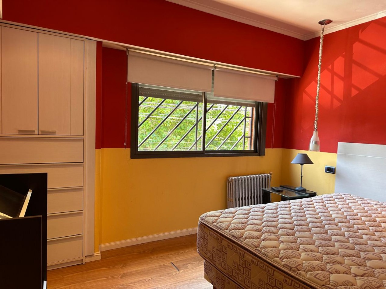 VENTA CASA 5 AMBIENTES CALEFACCION CENTRAL BARRIO PERLA NORTE