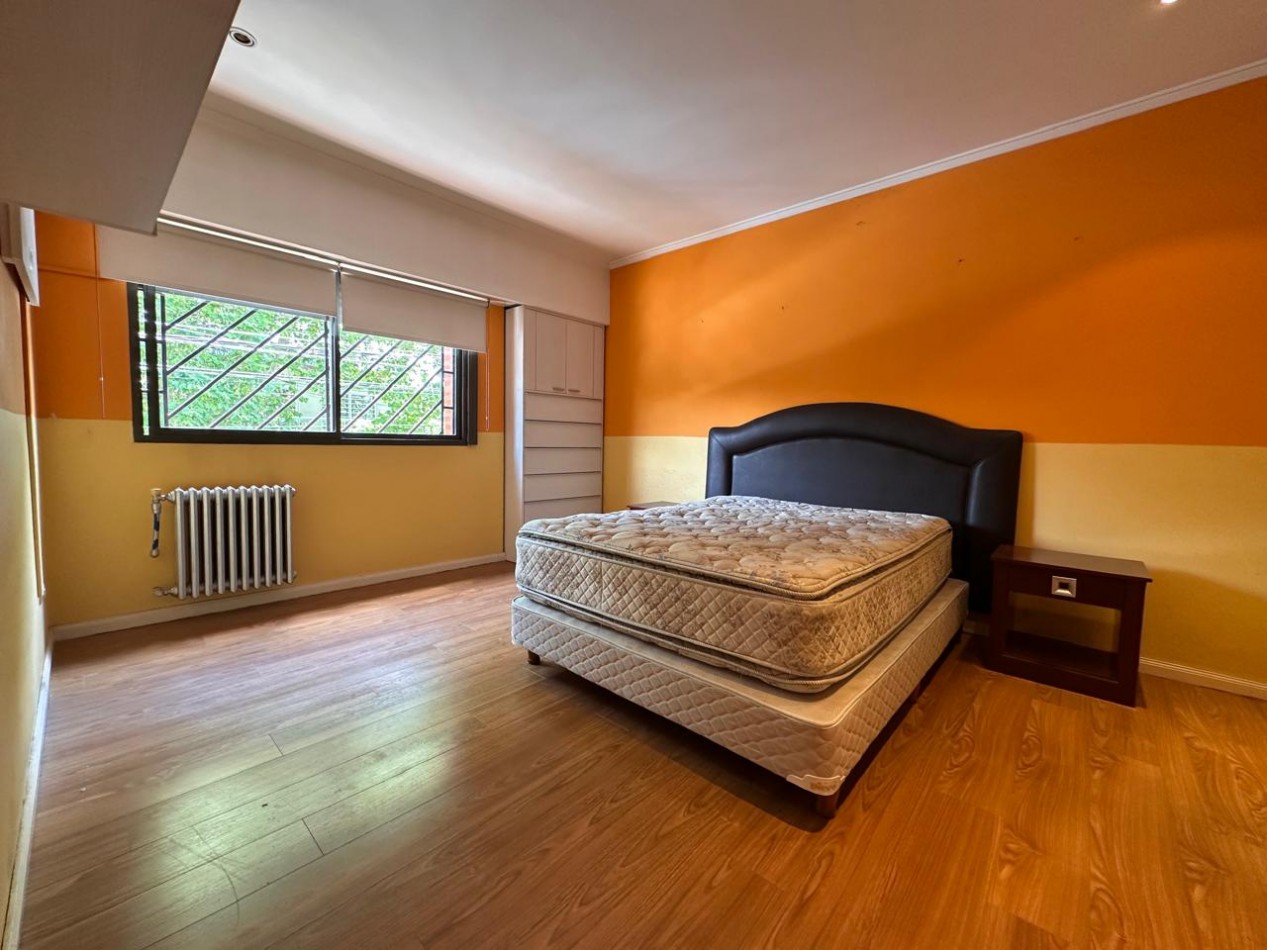 VENTA CASA 5 AMBIENTES CALEFACCION CENTRAL BARRIO PERLA NORTE