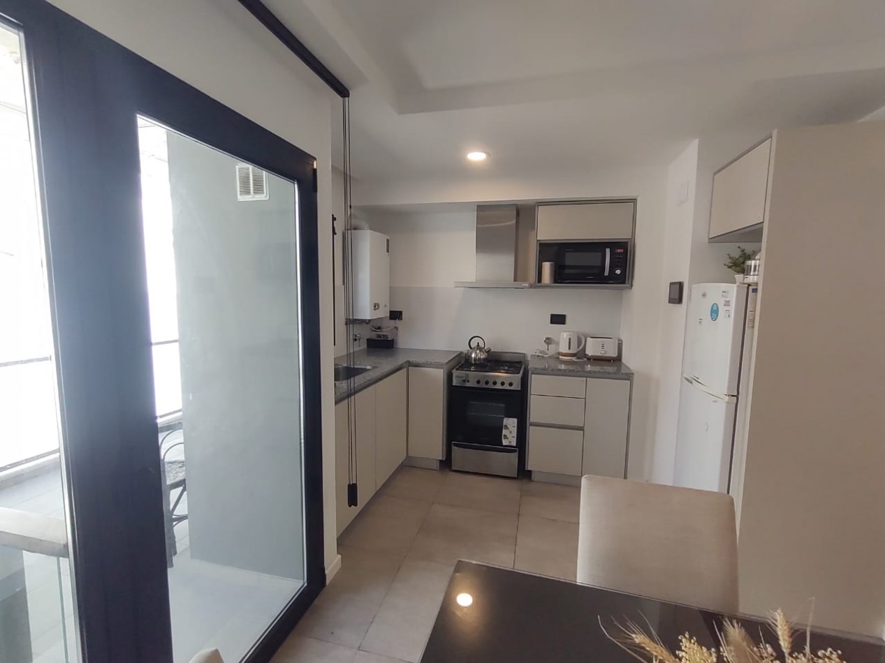 Alquiler departamento dos ambientes zona Aldrey a estrenar amoblado