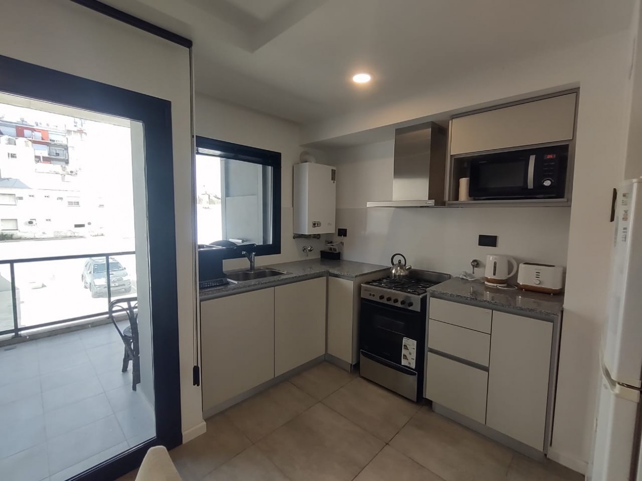 Alquiler departamento dos ambientes zona Aldrey a estrenar amoblado