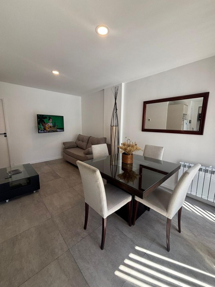 Alquiler departamento dos ambientes zona Aldrey a estrenar amoblado