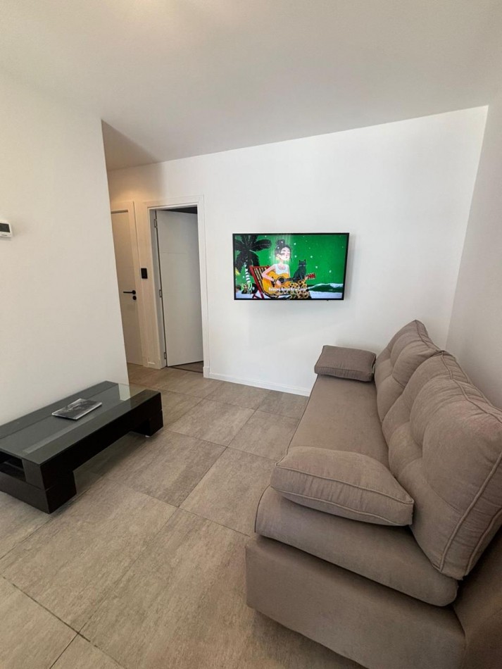 Alquiler departamento dos ambientes zona Aldrey a estrenar amoblado