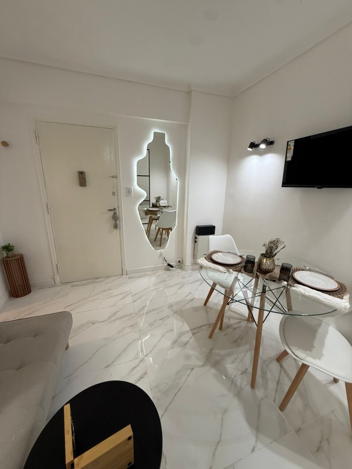 Venta ambiente dividido, reciclado y amoblado