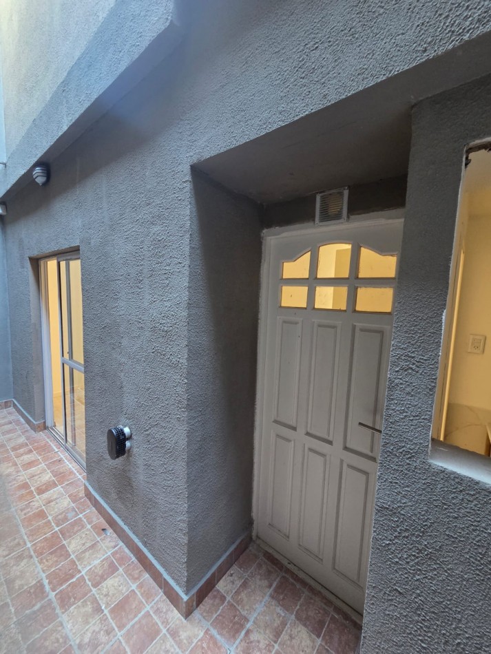 PH 2 AMBIENTES A ESTRENAR CONTRAFRENTE CON 2 PATIOS