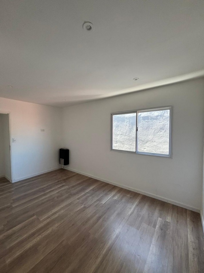 PH DUPLEX 3 AMBIENTES CONTRAFRENTE CON PATIO