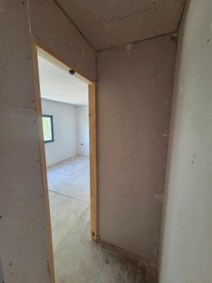 DUPLEX 3 AMBIENTES AL FRENTE-VEREDA DE SOL-BALCON