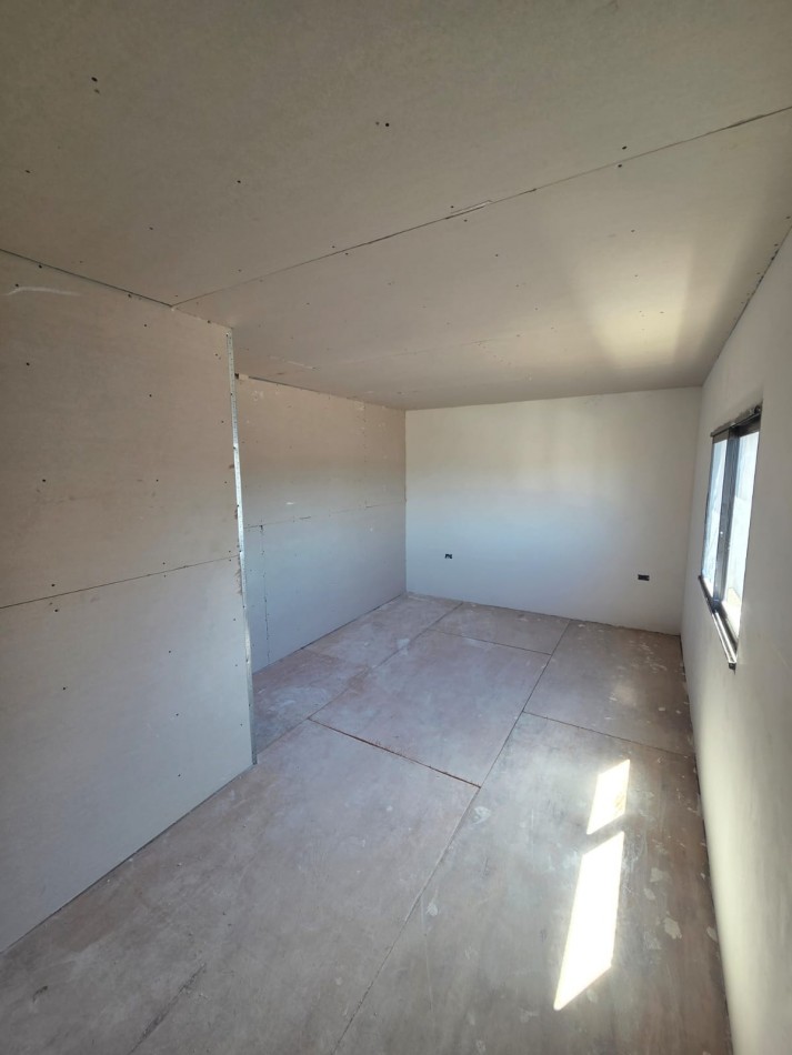 DUPLEX 3 AMBIENTES AL FRENTE-VEREDA DE SOL-BALCON