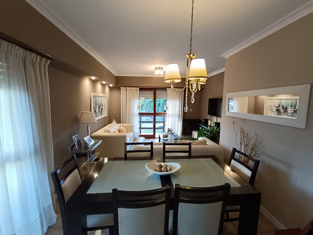 Venta en block ph 3 ambientes + local Parque luro