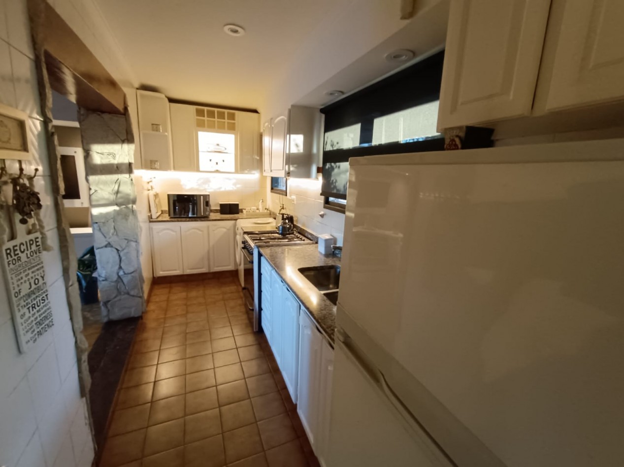 Venta en block ph 3 ambientes + local Parque luro