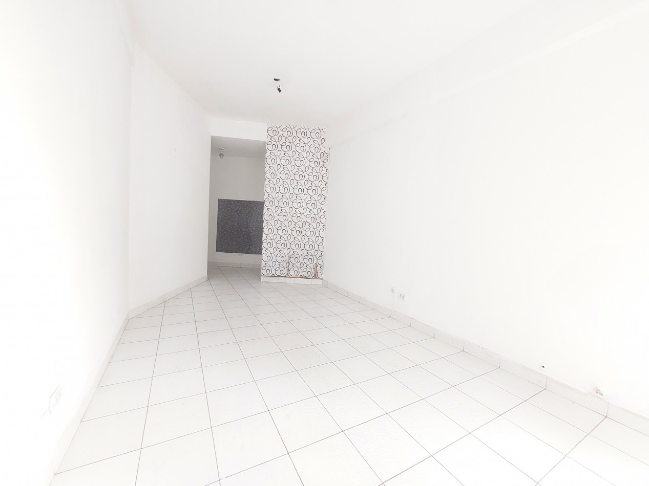 Local comercial en alquiler.