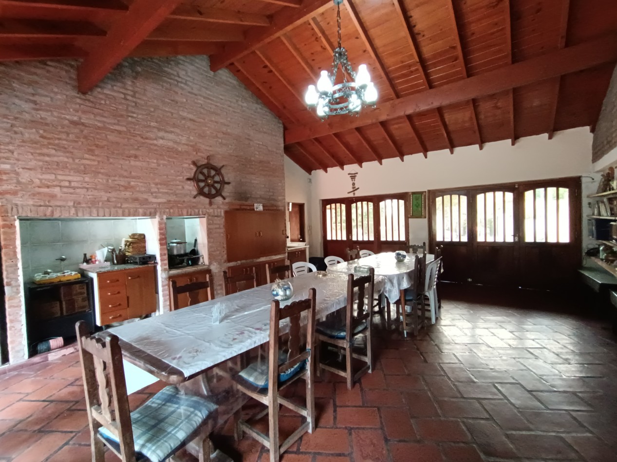 Casa 3 ambientes sobre dos lotes + departamento, cochera, quincho parque en Colinas de Peralta Ramos