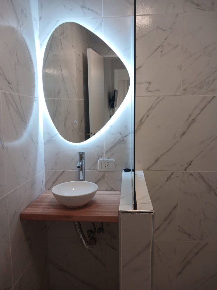 Venta departamento monoambiente, reciclado y amoblado, plaza mitre