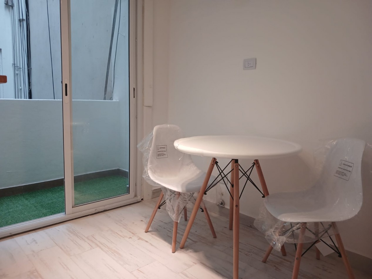 Venta departamento monoambiente, reciclado y amoblado, plaza mitre