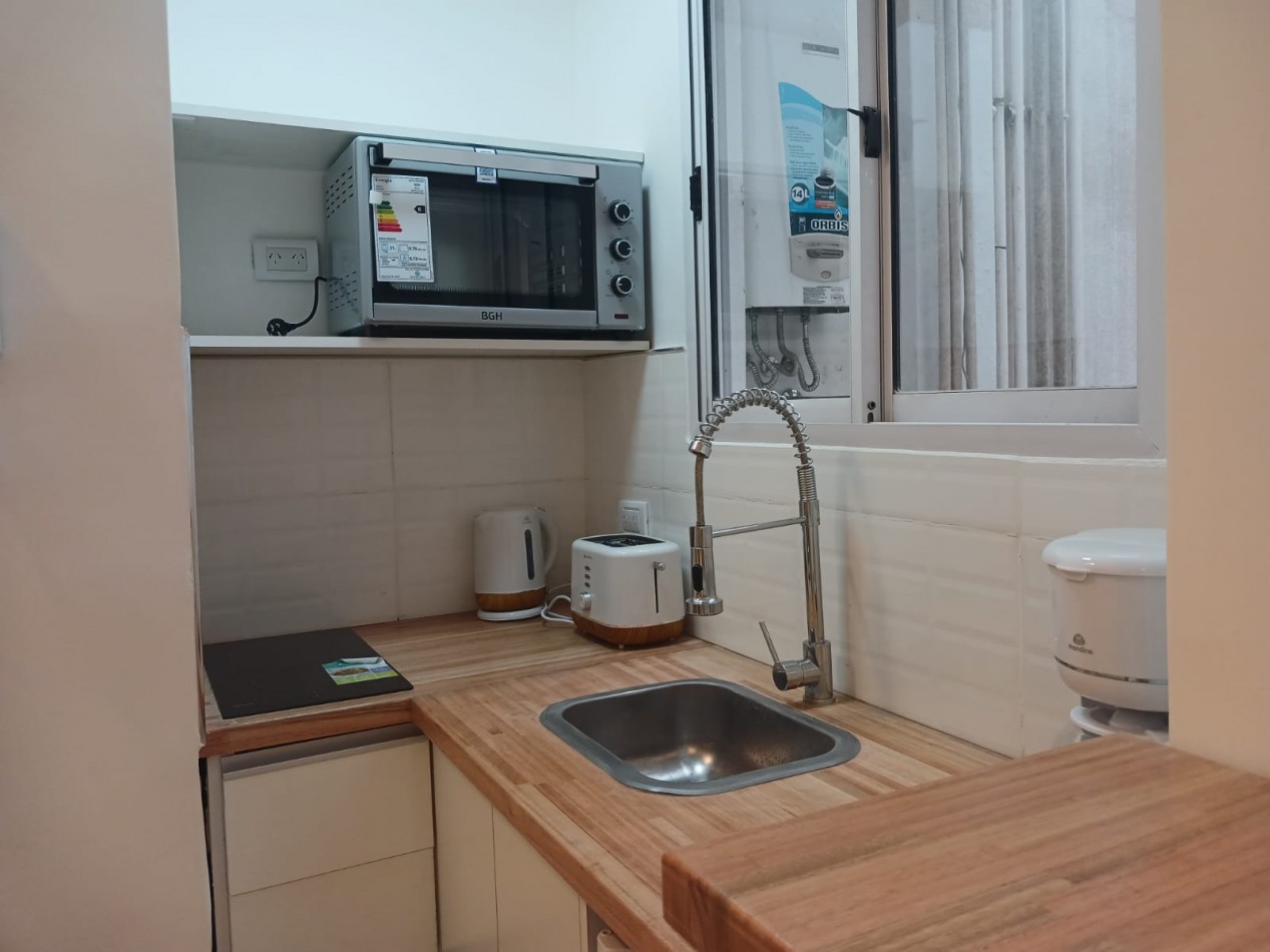 Venta departamento monoambiente, reciclado y amoblado, plaza mitre