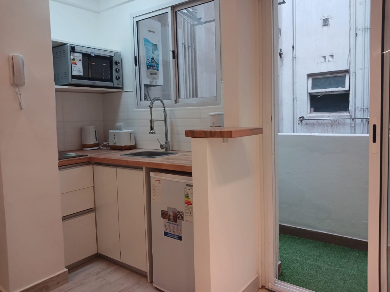 Venta departamento monoambiente, reciclado y amoblado, plaza mitre