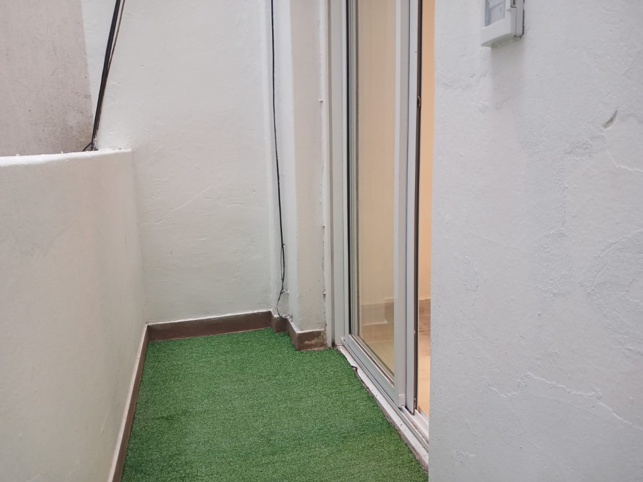 Venta departamento monoambiente, reciclado y amoblado, plaza mitre