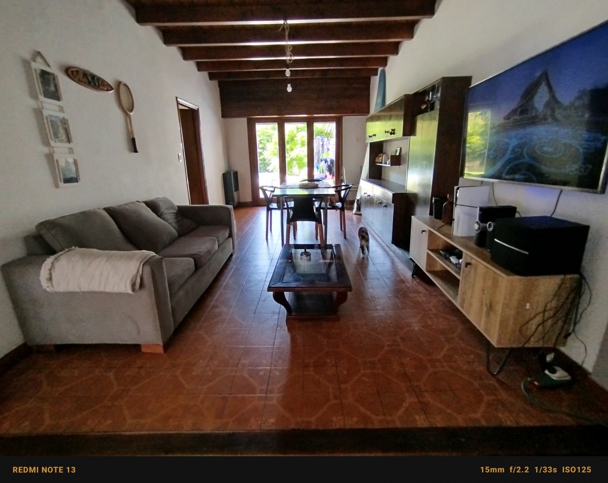 Chalet 5 ambientes en barrio Constitucion 