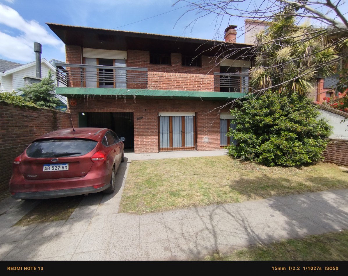 Chalet 5 ambientes en barrio Constitucion 