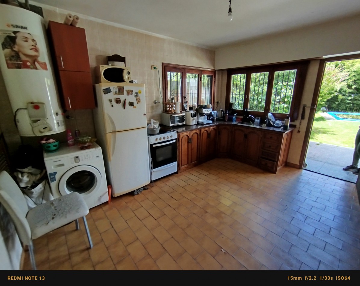 Chalet 5 ambientes en barrio Constitucion 