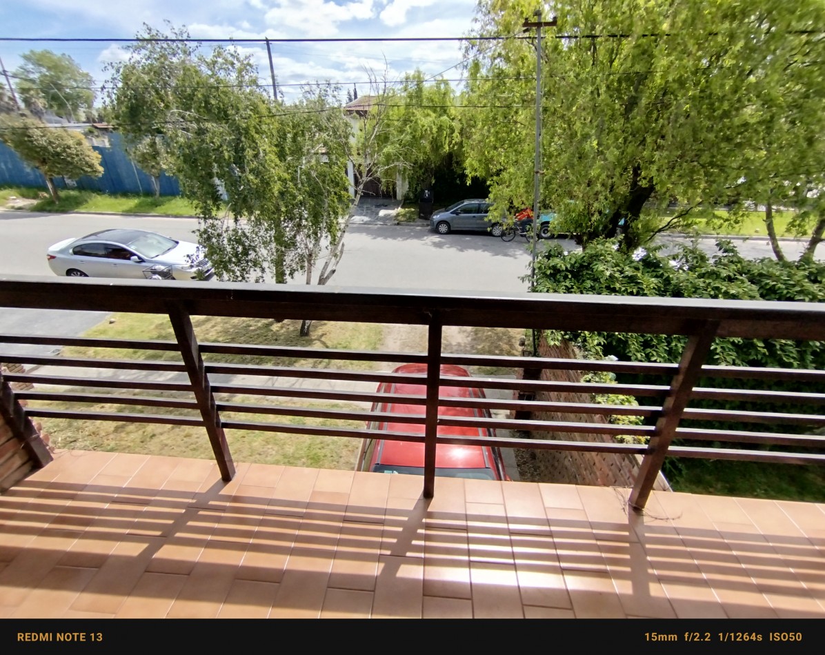 Chalet 5 ambientes en barrio Constitucion 