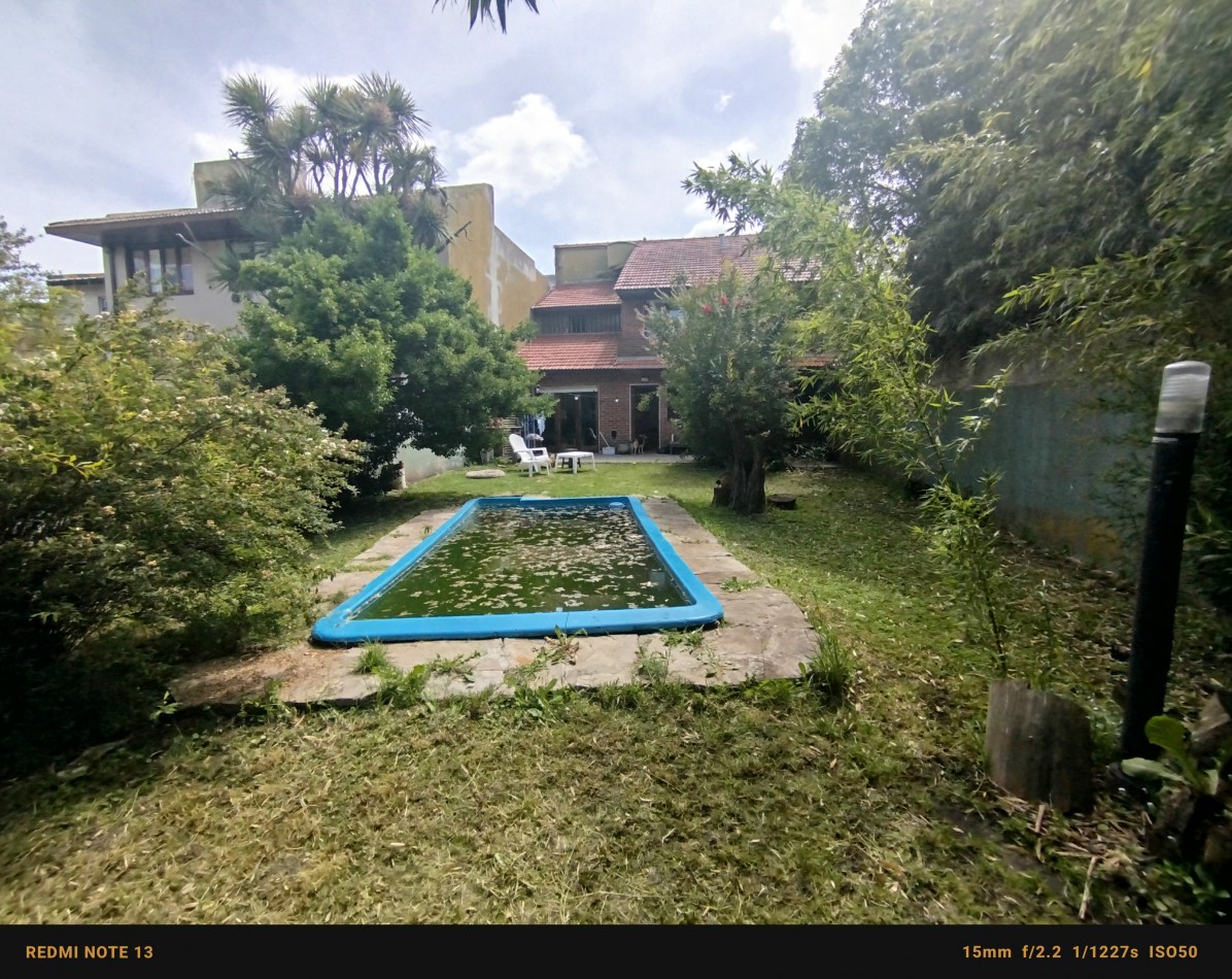 Chalet 5 ambientes en barrio Constitucion 