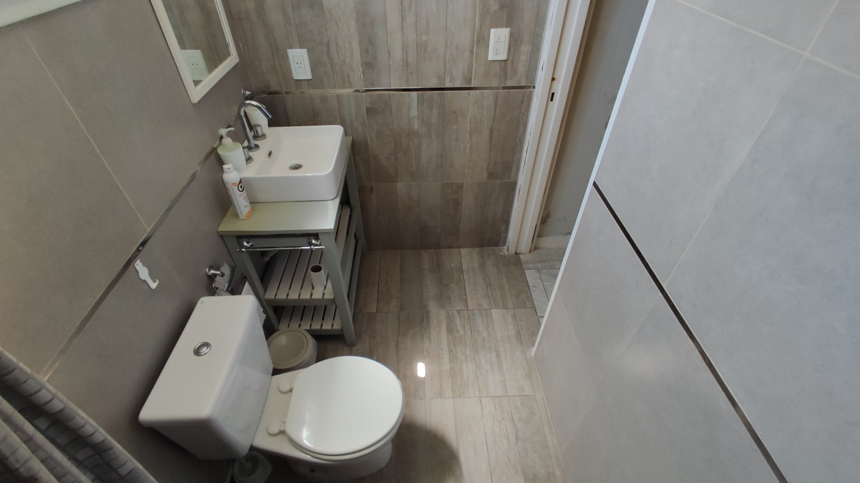 Chalet 5 ambientes C/pileta y Quincho