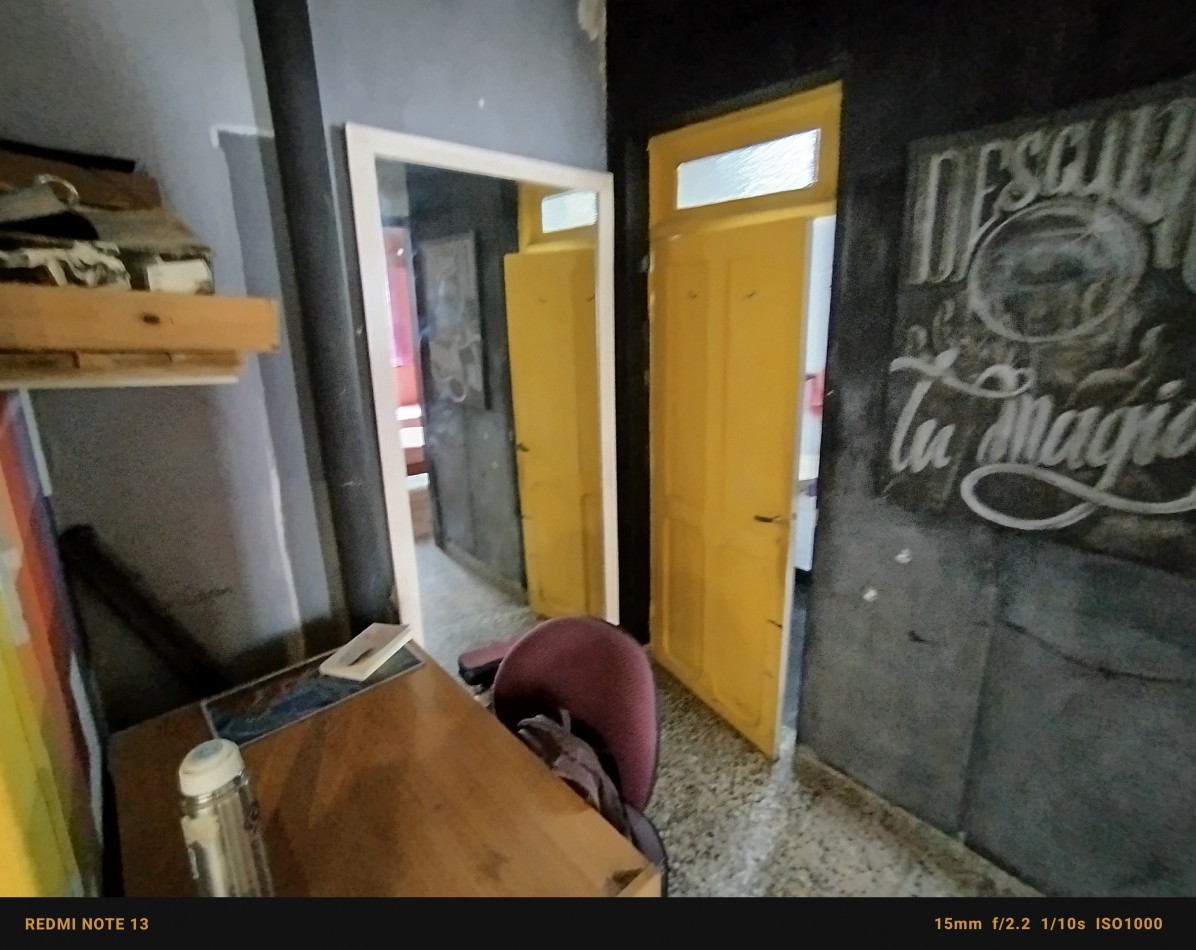 Venta en block local a reciclar + ph 2 y 3 ambientes