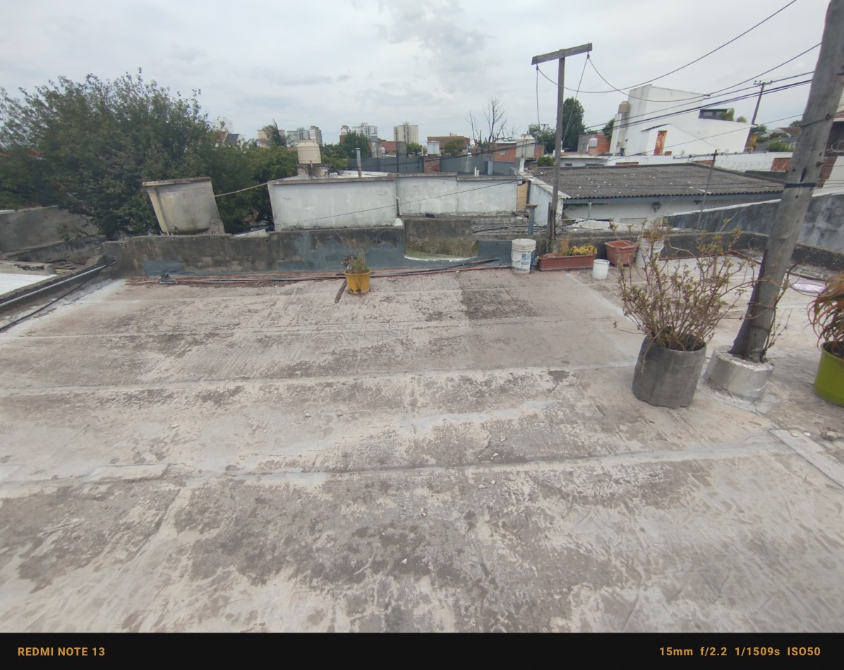 Venta en block local a reciclar + ph 2 y 3 ambientes