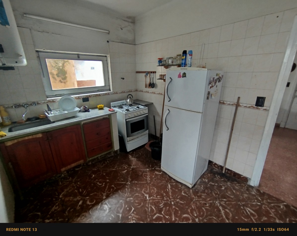 Venta en block local a reciclar + ph 2 y 3 ambientes