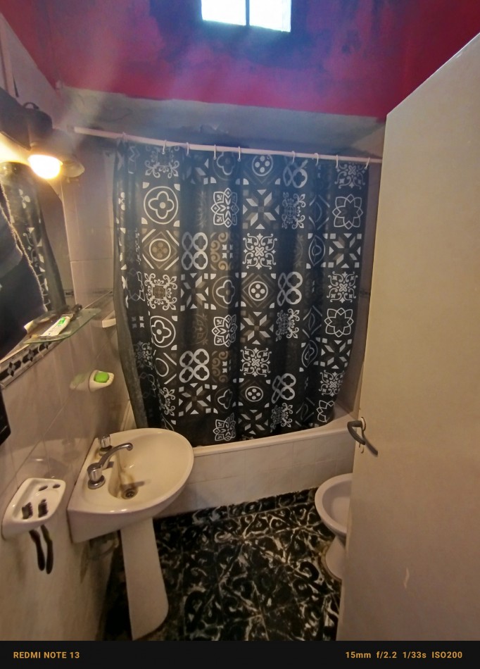 Venta en block local a reciclar + ph 2 y 3 ambientes