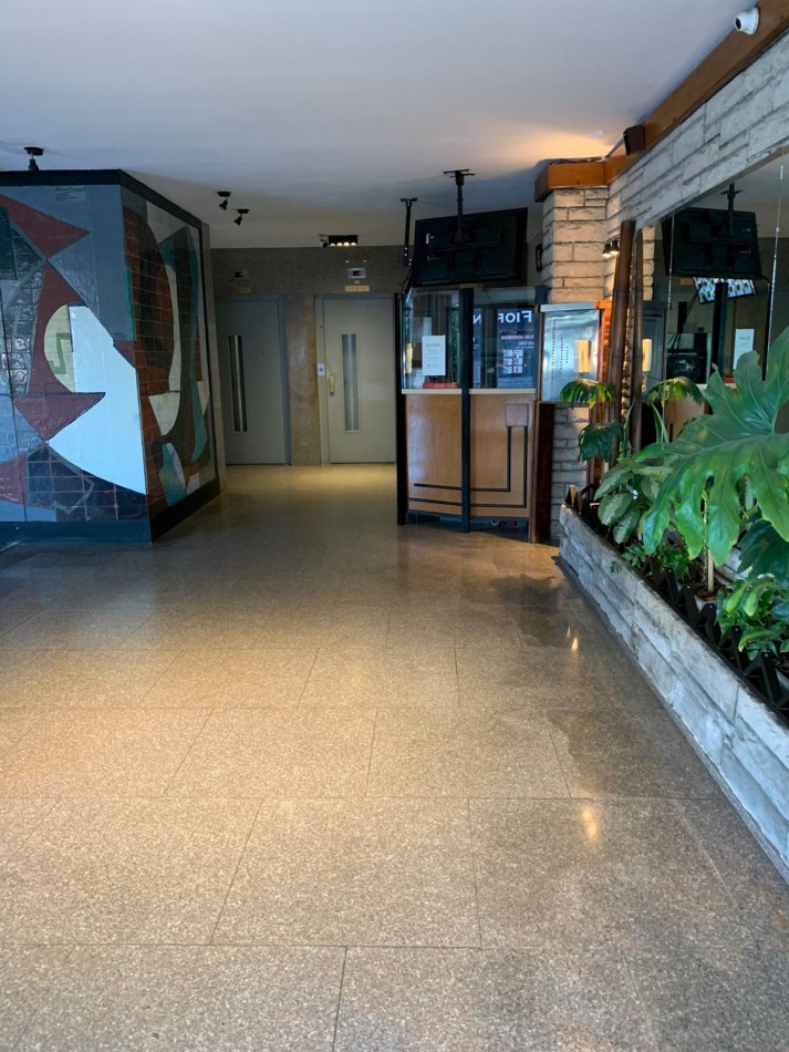 Departamento un ambiente equipado para 4 personas.