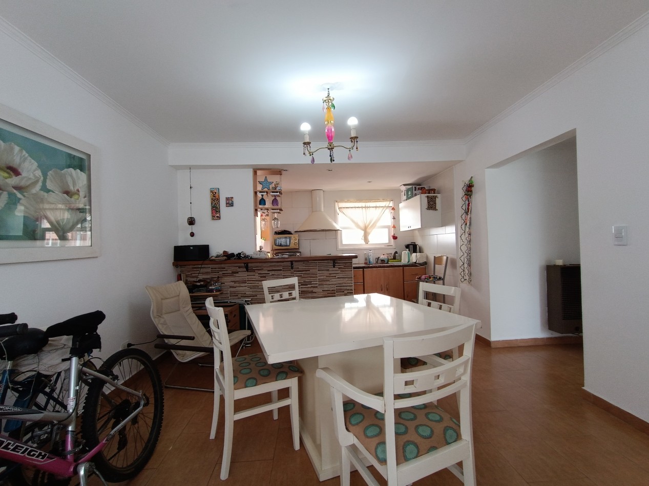 VENTA CASA EN PH 3 AMBIENTES CON PATIO Y COCHERA A UNA CUADRA DEL MAR BARRIO CONSTITUCION