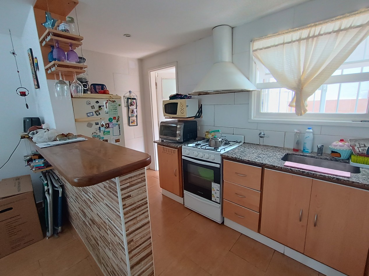 VENTA CASA EN PH 3 AMBIENTES CON PATIO Y COCHERA A UNA CUADRA DEL MAR BARRIO CONSTITUCION